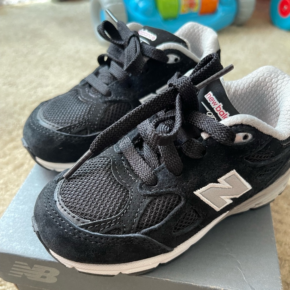 7C Toddler New Balance Black and Grey